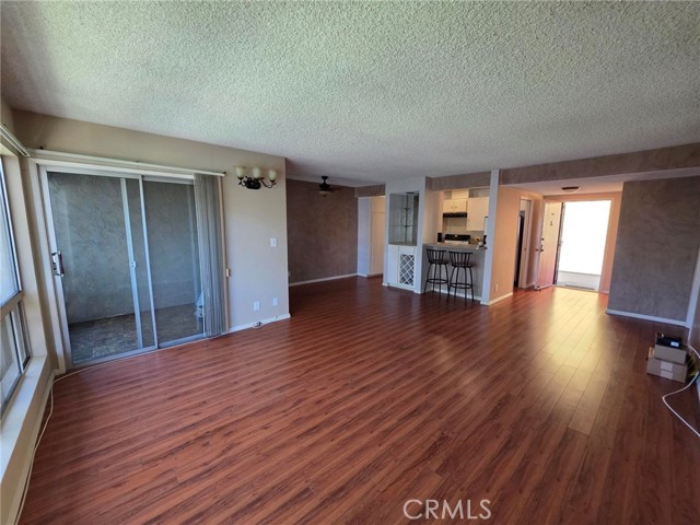 Front Image Thumbnail for CRPW26156388