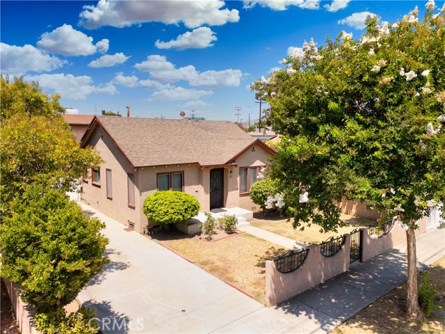 1217 S Marguerita Avenue, Alhambra CA: https://media.crmls.org/medias/05766875-bbda-4c68-9be6-fd038b1770dc.jpg
