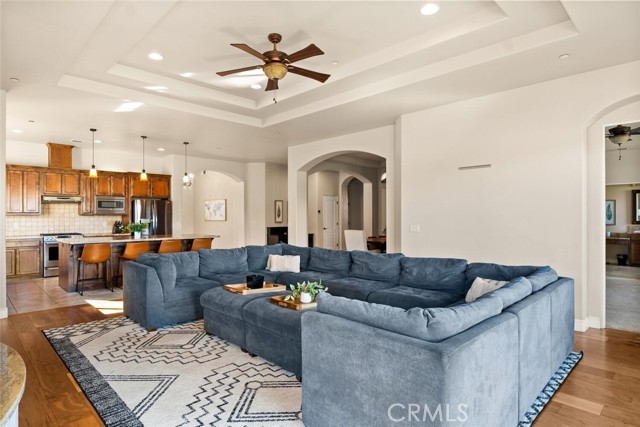 Detail Gallery Image 14 of 44 For 3368 Summit Ridge, Chico,  CA 95928 - 4 Beds | 3 Baths