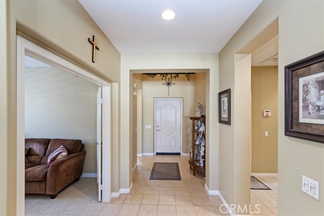 Detail Gallery Image 4 of 29 For 26082 Palm Breeze Ln, Menifee,  CA 92586 - 2 Beds | 2/1 Baths