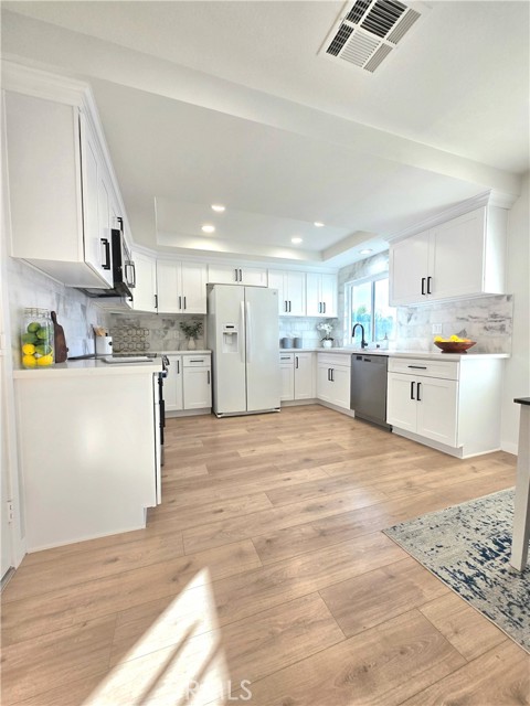 Detail Gallery Image 14 of 39 For 27107 Flagler St, Menifee,  CA 92586 - 2 Beds | 2 Baths