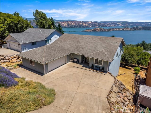 3592 Pine Terrace Drive, Kelseyville CA: https://media.crmls.org/medias/05793c6d-eeea-4b05-a716-28f9117f041a.jpg