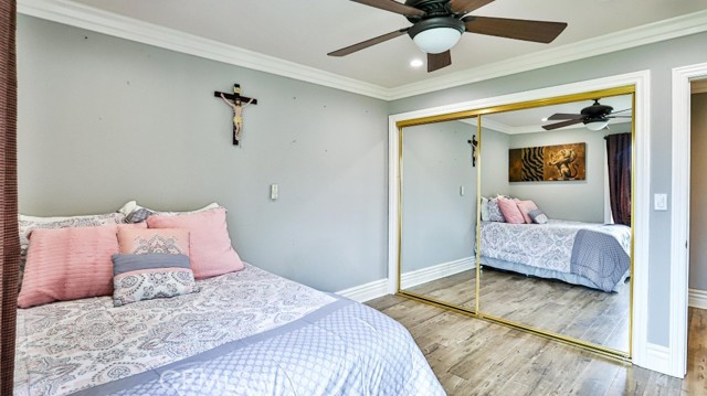 22941 Belquest Drive, Lake Forest CA: https://media.crmls.org/medias/05793eae-6f56-4e73-a873-b7025073e08c.jpg