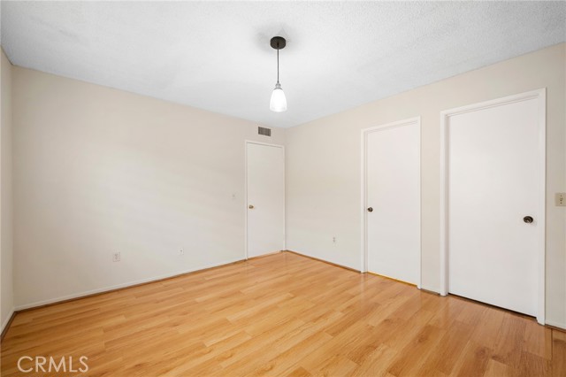 Detail Gallery Image 13 of 21 For 1004 E Garfield #5,  Glendale,  CA 91205 - 2 Beds | 2 Baths