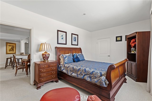 Detail Gallery Image 12 of 13 For 14343 Burbank Bld #301,  Sherman Oaks,  CA 91401 - 3 Beds | 2 Baths