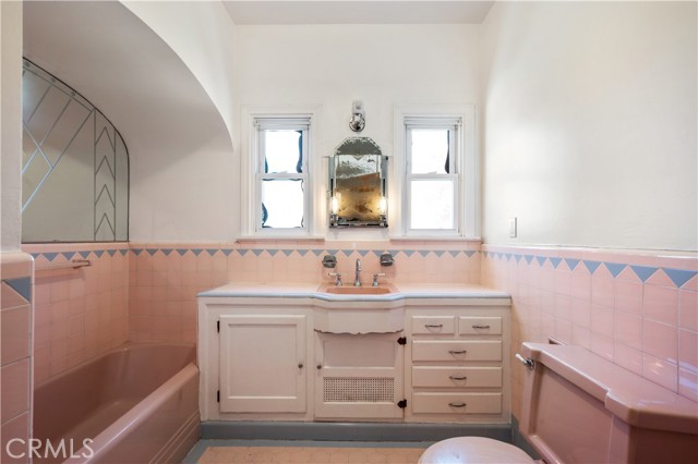 Detail Gallery Image 19 of 44 For 1331 S Beacon St, San Pedro,  CA 90731 - 3 Beds | 1/1 Baths