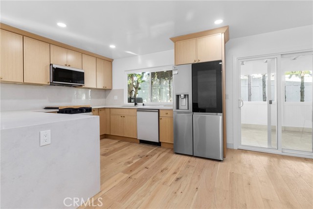 Detail Gallery Image 7 of 32 For 1781 E Warrenton, Anaheim,  CA 92805 - 5 Beds | 3/1 Baths