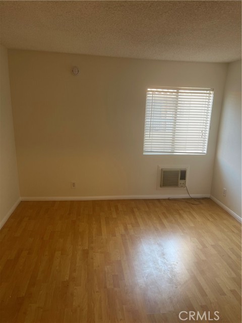 Detail Gallery Image 9 of 10 For 18307 Burbank Bld #234,  Tarzana,  CA 91356 - 1 Beds | 1 Baths