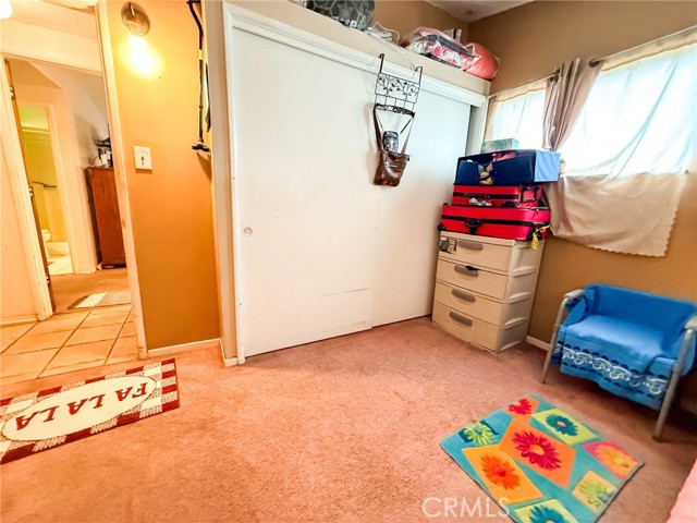 6712 La Jolla, Riverside CA: https://media.crmls.org/medias/057d516c-f4c1-42a9-82ce-582e46c684dd.jpg