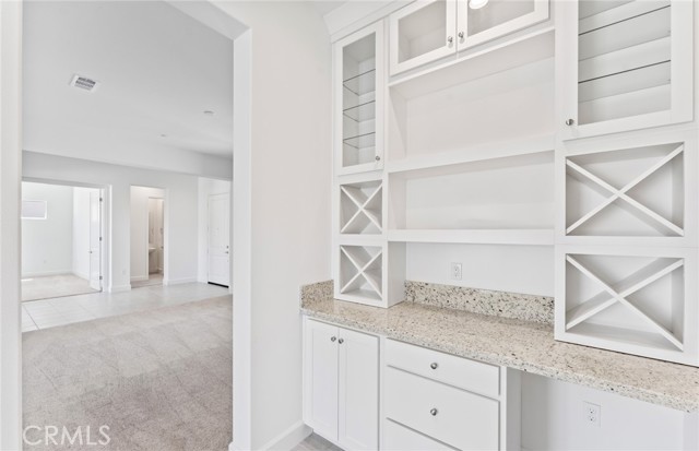 17602 Col Ranch Drive, Riverside CA: https://media.crmls.org/medias/057dcda1-a38b-4de3-acad-fedd42491b7c.jpg