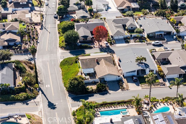 4101 Calle Mayo, San Clemente CA: https://media.crmls.org/medias/057de2cb-6198-4371-9f85-ba29f703a3c7.jpg