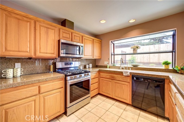 689 Woodland Drive, Arroyo Grande CA: https://media.crmls.org/medias/057de7cb-38f2-4120-8da4-85f40f588486.jpg