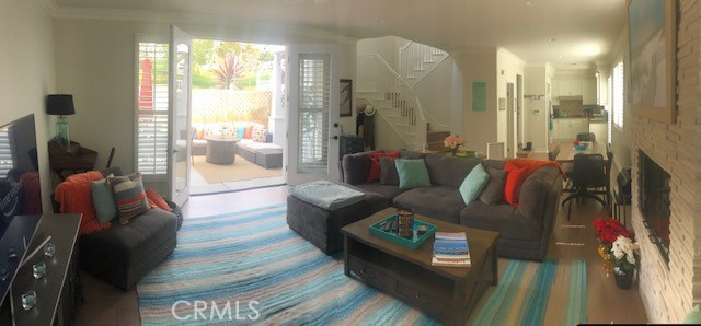 Detail Gallery Image 13 of 35 For 3401 5th Ave, Corona Del Mar,  CA 92625 - 3 Beds | 2/1 Baths