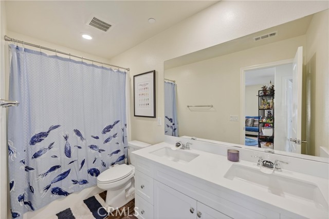 16765 Stags Leap Lane, Fontana CA: https://media.crmls.org/medias/057e5b33-5df4-442c-a6f4-8b5d12e8d31f.jpg