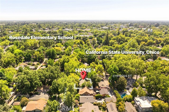 752 E 6th Street, Chico CA: https://media.crmls.org/medias/057efc64-135e-4c3f-a9dd-dd4859c3cd9f.jpg