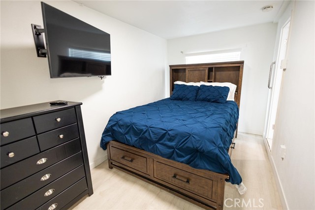 Detail Gallery Image 16 of 22 For 1825 W Balboa, Newport Beach,  CA 92663 - 2 Beds | 1 Baths