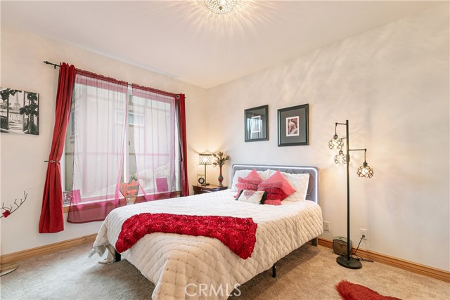 781 Brentwood Drive, Lake Arrowhead CA: https://media.crmls.org/medias/057fc839-2f92-41de-8824-64717f967e8a.jpg