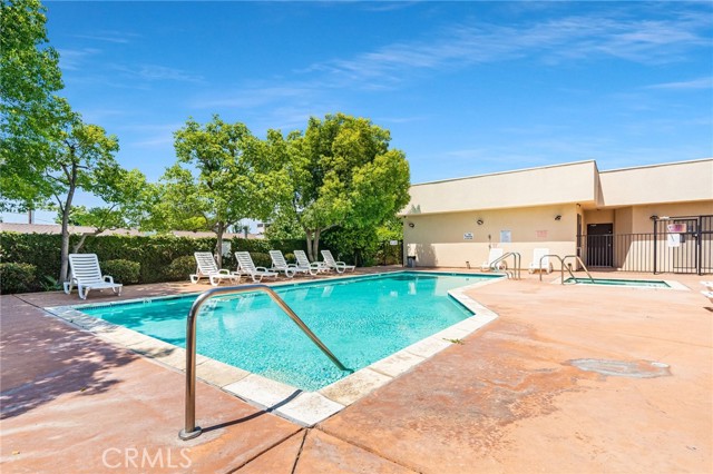 Detail Gallery Image 19 of 21 For 19350 Sherman Way #338,  Reseda,  CA 91335 - 2 Beds | 2 Baths