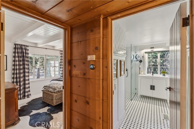 Detail Gallery Image 30 of 69 For 840 Coyote Walk, Lake Arrowhead,  CA 92352 - 4 Beds | 3 Baths