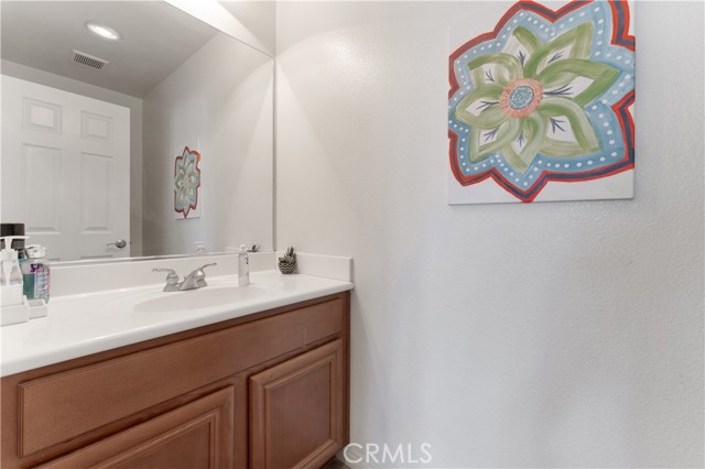 Detail Gallery Image 10 of 55 For 32764 Lambeth St, Winchester,  CA 92596 - 4 Beds | 3/1 Baths