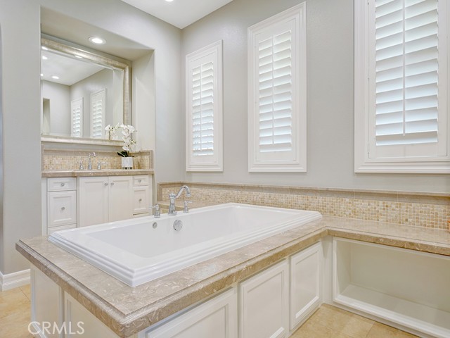Detail Gallery Image 29 of 52 For 17 via Lucena, San Clemente,  CA 92673 - 5 Beds | 5 Baths