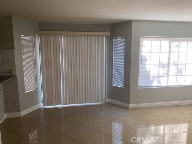 Detail Gallery Image 12 of 35 For 2618 Blue Fox Dr, Ontario,  CA 91761 - 4 Beds | 3 Baths