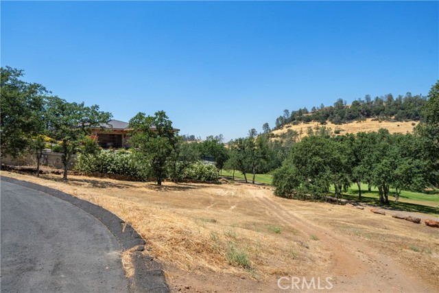 Detail Gallery Image 4 of 21 For 3568 Shallow Springs, Chico,  CA 95928 - – Beds | – Baths