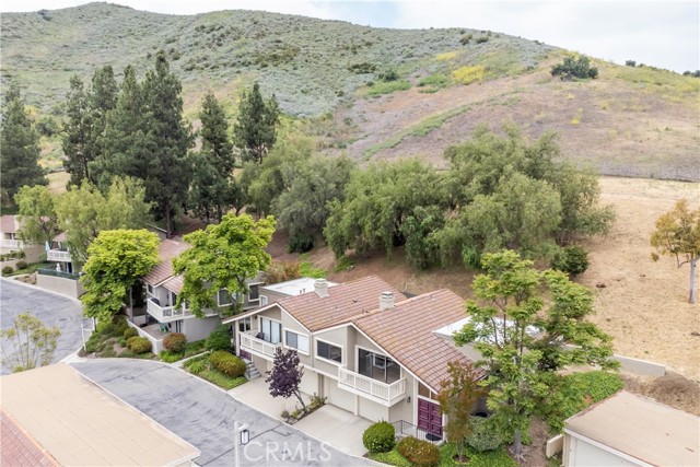 661 La Corona Court, Oak Park CA: https://media.crmls.org/medias/0584c79c-b716-41b5-8f84-bf59a33e8ef4.jpg