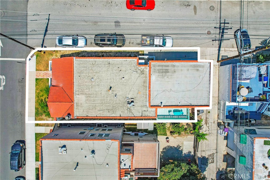 https://media.crmls.org/medias/05856367-fadb-4980-94c3-aa66a6de82ef.jpg?preset=X-Large