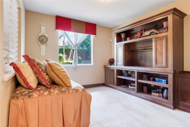 Detail Gallery Image 21 of 36 For 2967 Mangular, Corona,  CA 92882 - 5 Beds | 3 Baths