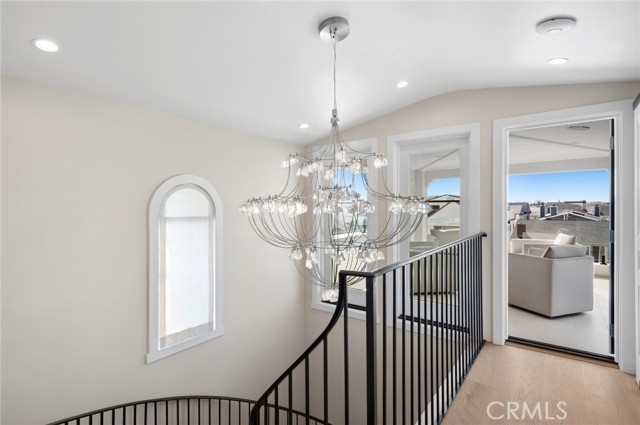 318 Coronado Street, Newport Beach CA: https://media.crmls.org/medias/0585ca19-c0a6-4315-974f-3c8e95012e88.jpg