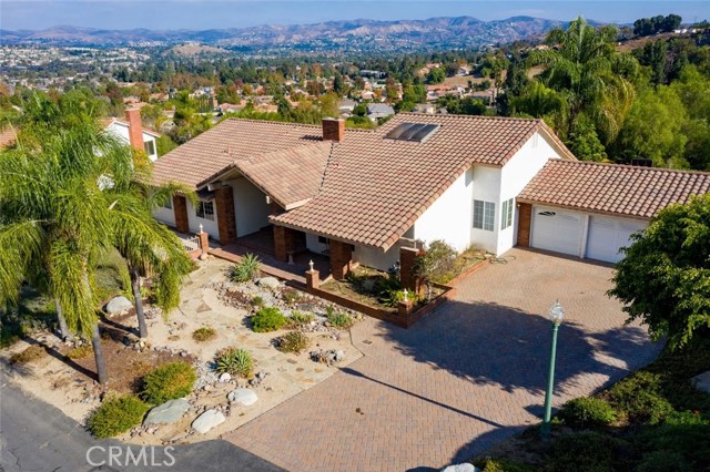 266 S Via Montanera, Anaheim Hills, CA 92807