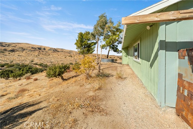 Detail Gallery Image 8 of 52 For 9363 Colley Pl, Littlerock,  CA 93543 - 3 Beds | 2 Baths