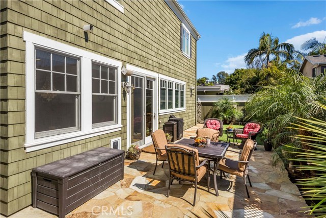 548 21st Street, Hermosa Beach, California 90254, 5 Bedrooms Bedrooms, ,4 BathroomsBathrooms,Residential,Sold,21st Street,SB17042636