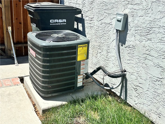 1748 Amigo Drive, Hemet CA: https://media.crmls.org/medias/0586dc6d-af1d-409e-9540-0114b386820d.jpg