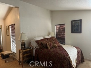 https://media.crmls.org/medias/058715b5-67db-45a3-a6fb-0016522d09dd.jpg?preset=X-Large