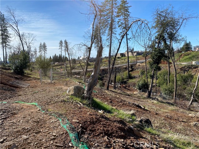5689 Brookview Way, Paradise CA: https://media.crmls.org/medias/05878237-82c3-41dc-bdc0-f19f2157a5cb.jpg