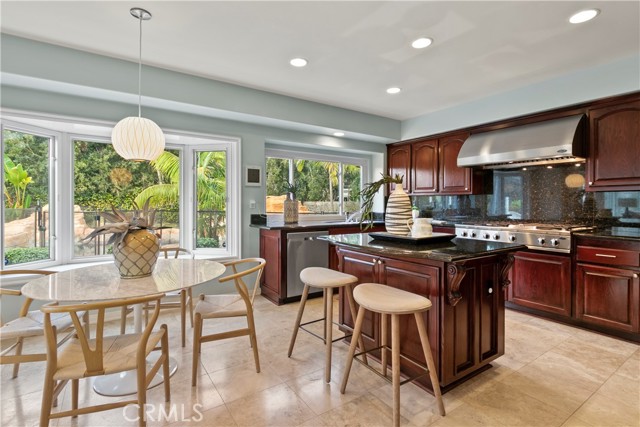 1 Pacifico, Laguna Niguel CA: https://media.crmls.org/medias/0587a549-c393-403f-9b65-953c38858177.jpg
