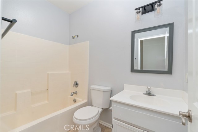 Detail Gallery Image 19 of 39 For 12962 Tehachapi St, Hesperia,  CA 92344 - 4 Beds | 2 Baths