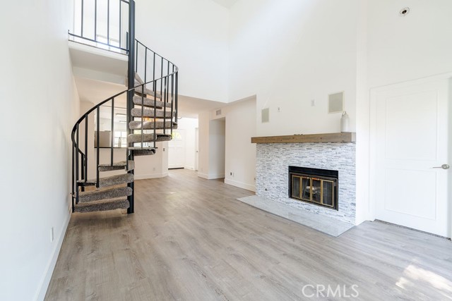 26129 Mcbean Pkwy, Valencia CA: https://media.crmls.org/medias/05886ac7-1b38-4446-80ce-c1eac41dc3de.jpg