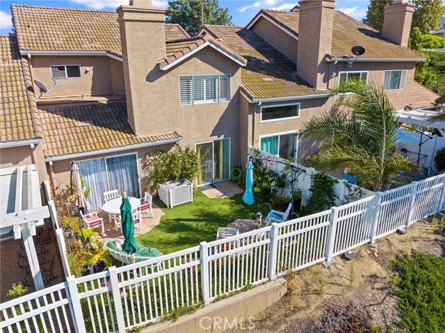 Detail Gallery Image 35 of 44 For 1580 Elegante Ct, Corona,  CA 92882 - 2 Beds | 2/1 Baths