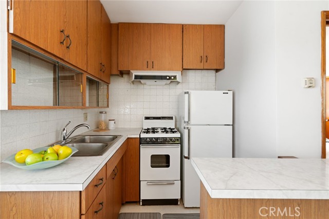 Detail Gallery Image 25 of 29 For 538 Palisades Ave, Santa Monica,  CA 90402 - 4 Beds | 3 Baths