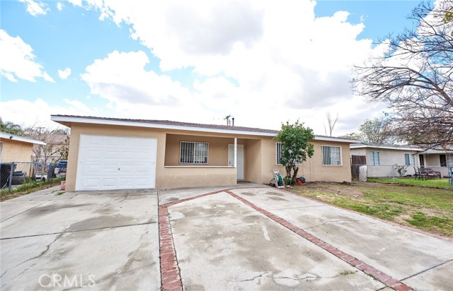 1963 W 17th St, San Bernardino, CA 92411