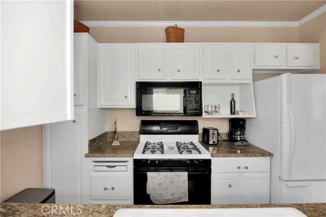 Detail Gallery Image 10 of 58 For 17125 4th St, Sunset Beach,  CA 90742 - – Beds | – Baths