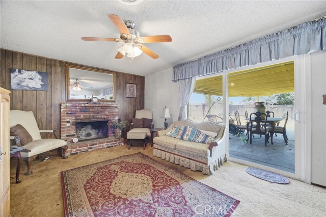 Detail Gallery Image 13 of 29 For 334 N Argyle St, Porterville,  CA 93257 - 3 Beds | 2 Baths