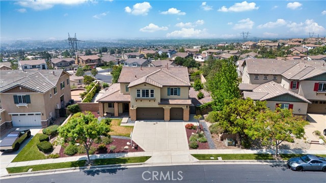 12729 Indian Ocean Drive, Etiwanda CA: https://media.crmls.org/medias/058cab92-ffcd-47a2-92a5-ff3c47ee06ce.jpg