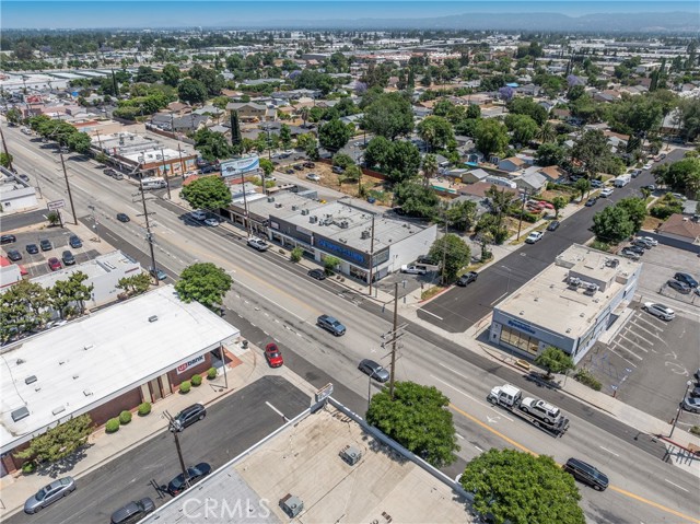 21820 Devonshire St, Chatsworth (los Angeles), California 91311, ,Commercial Lease,For Rent,21820 Devonshire St,CRSR24185368