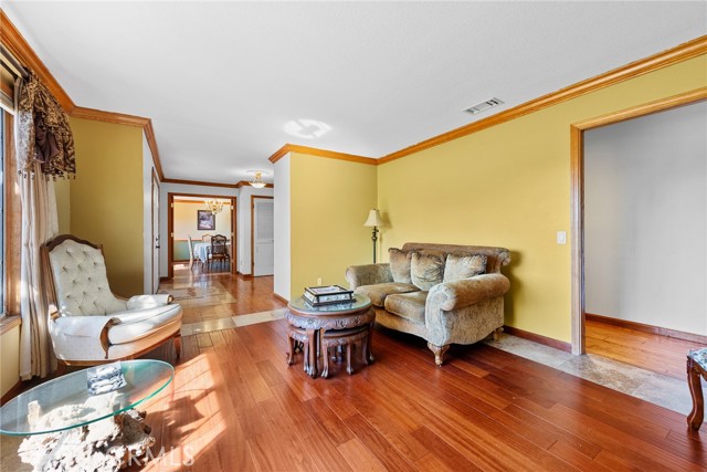 Detail Gallery Image 30 of 62 For 26100 Calle Corveta, Temecula,  CA 92590 - 4 Beds | 2/1 Baths