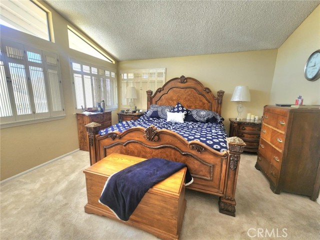 450 Fairway Drive, Palmdale CA: https://media.crmls.org/medias/058d3c08-6cb6-4633-aa8d-99ae327952a1.jpg