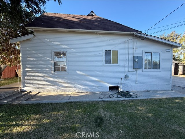 Detail Gallery Image 3 of 13 For 937 Cedar, Corona,  CA 92879 - 4 Beds | 1 Baths